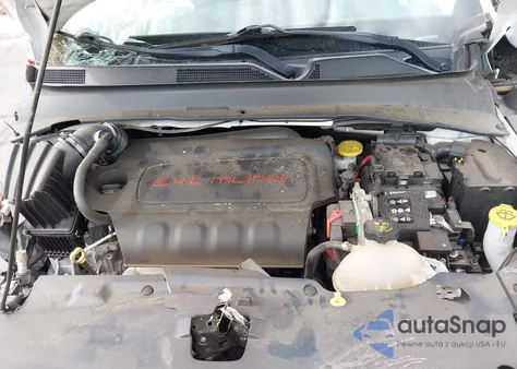 2018 Jeep Compass Latitude Fwd из США, поврежденный, VIN 3C4NJCBB7JT469190